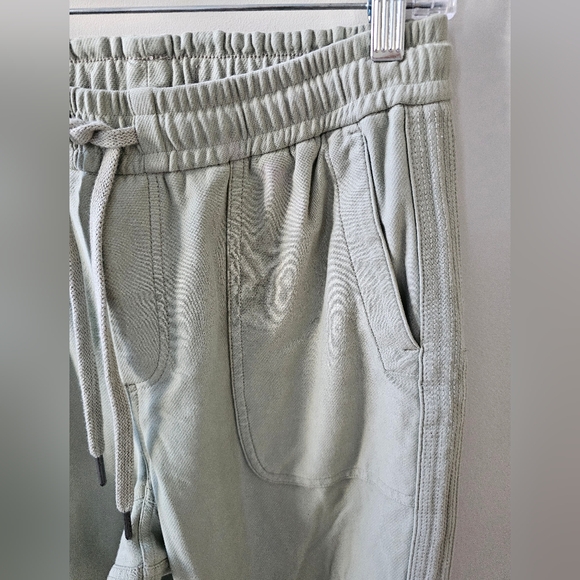 ATHLETA Women's Farallon Draw String Sage Green Athletic Pants, Sweatpants - Picture 4 of 7